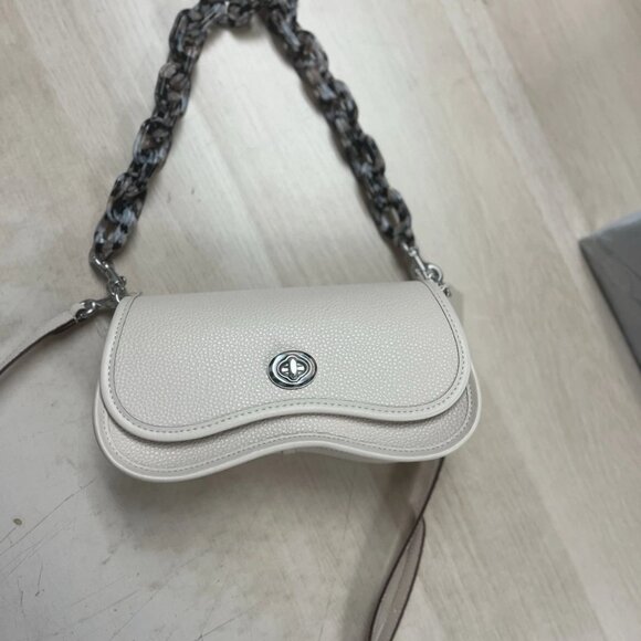 Coach Wavy Dinky Bag Shoulder Crossbody Coachtopia Leather CK113 Cloud🌸🌸 - Picture 5 of 6